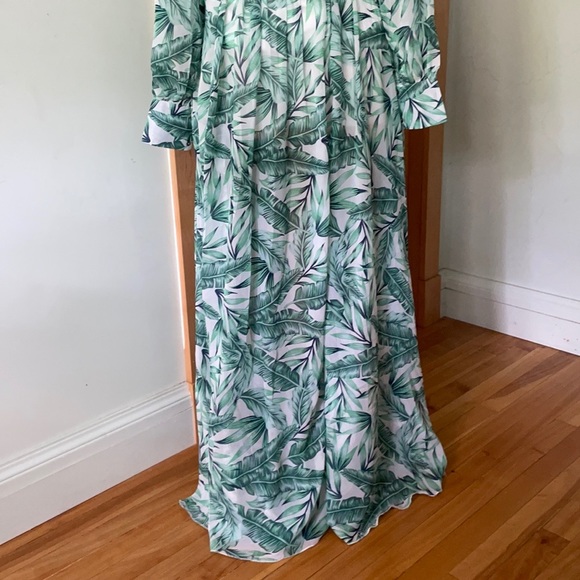Petal Roz Green Tropical Print Chiffon Maxi Dress, Size S - Picture 9 of 16